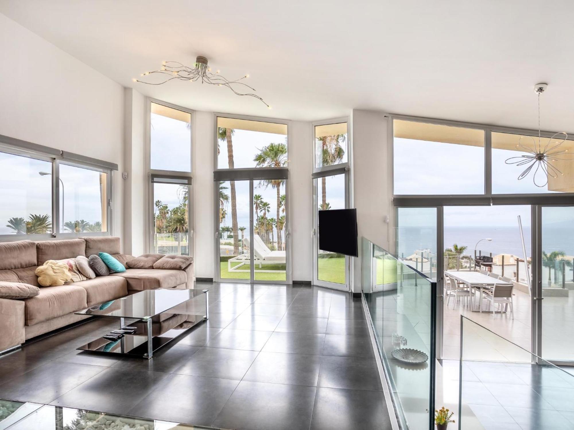 Villa Olbia Charming Dreamview With Jacuzzi 아데제 외부 사진